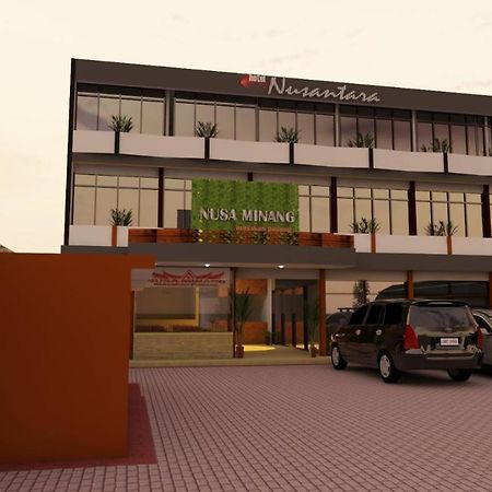 Hotel Nusantara Indah Syariah Yakarta Exterior foto